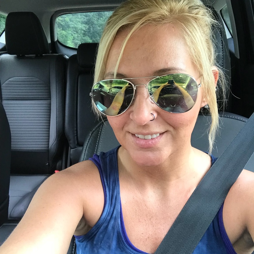 Meet your Posher, Amber